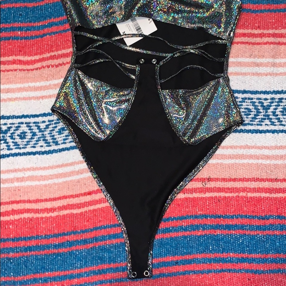 NWT Rave Black/Silver BodySuit Forever 21 - Medium - Picture 6 of 8